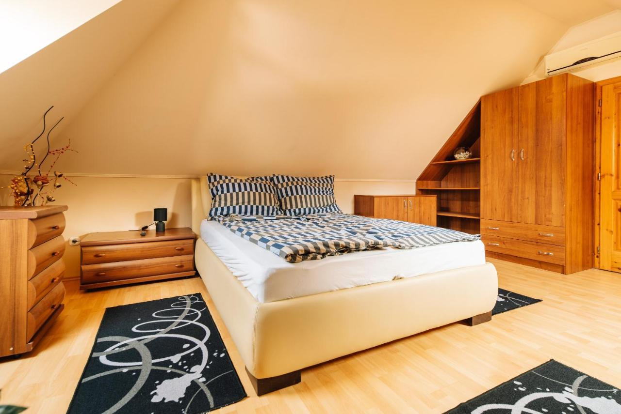 Buzavirag Apartman Keszthely Exterior foto
