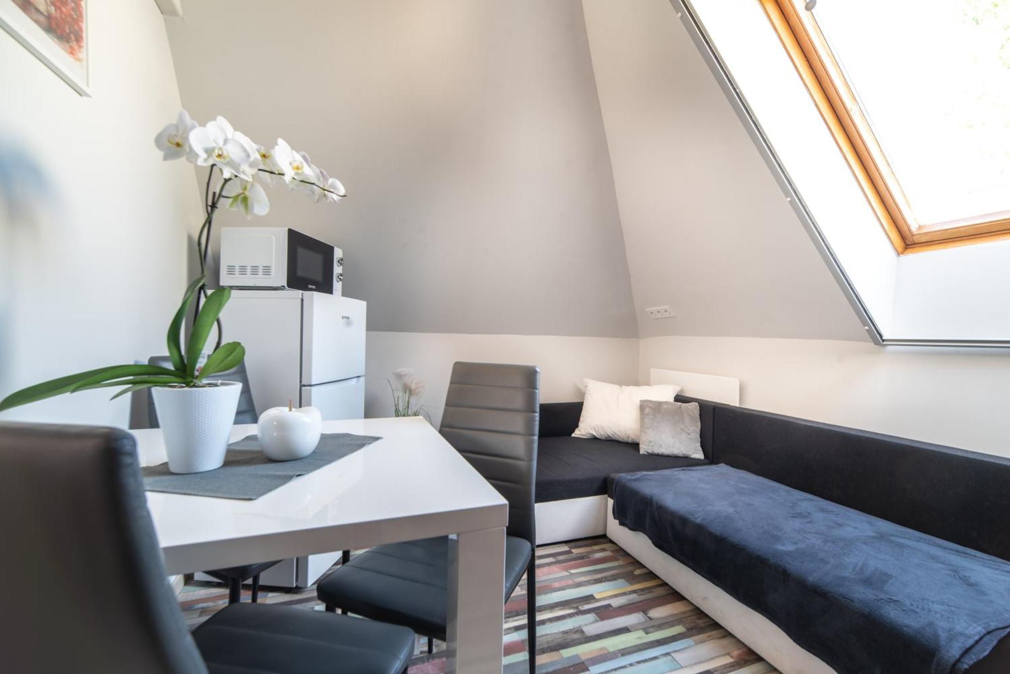 Buzavirag Apartman Keszthely Exterior foto
