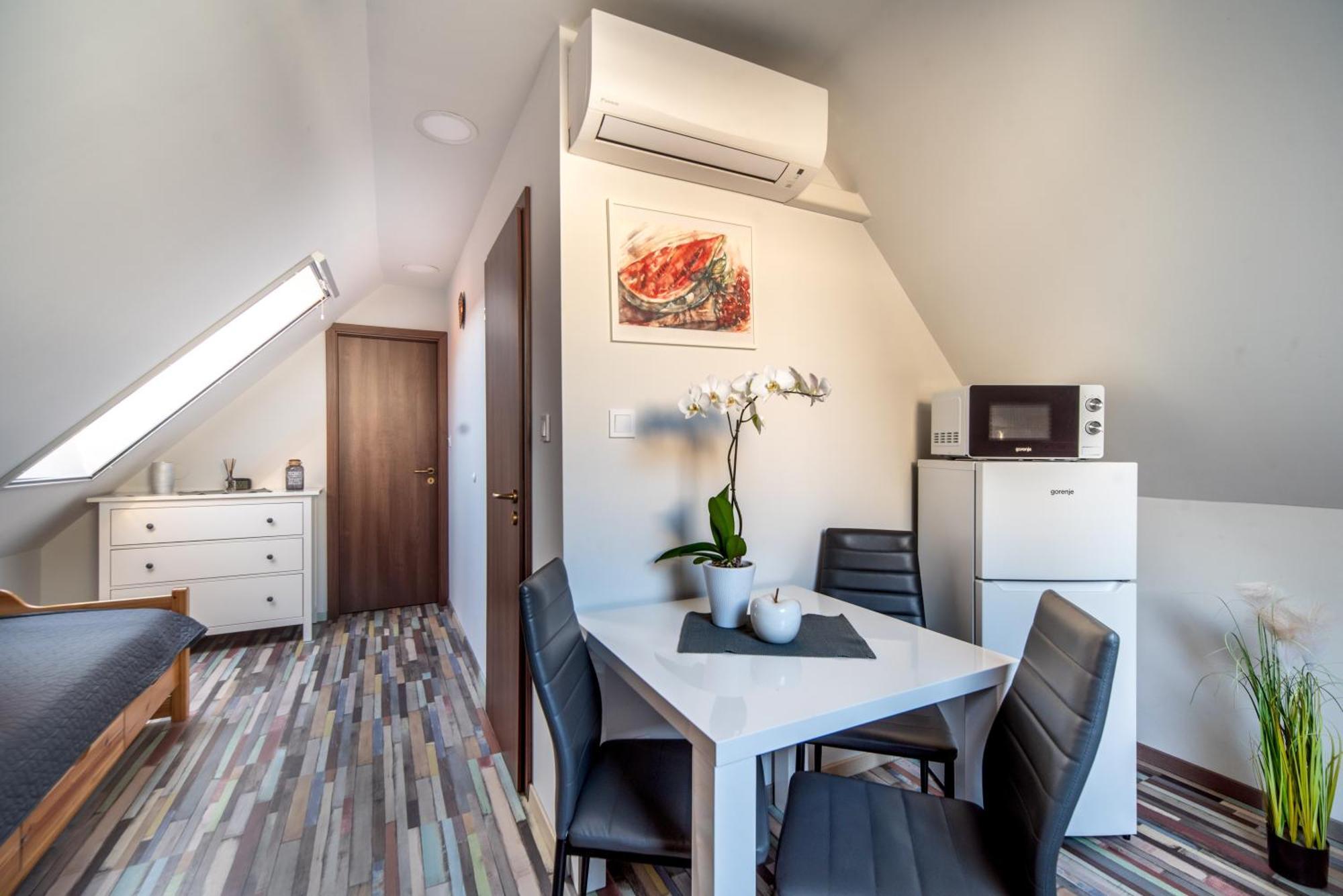Buzavirag Apartman Keszthely Exterior foto